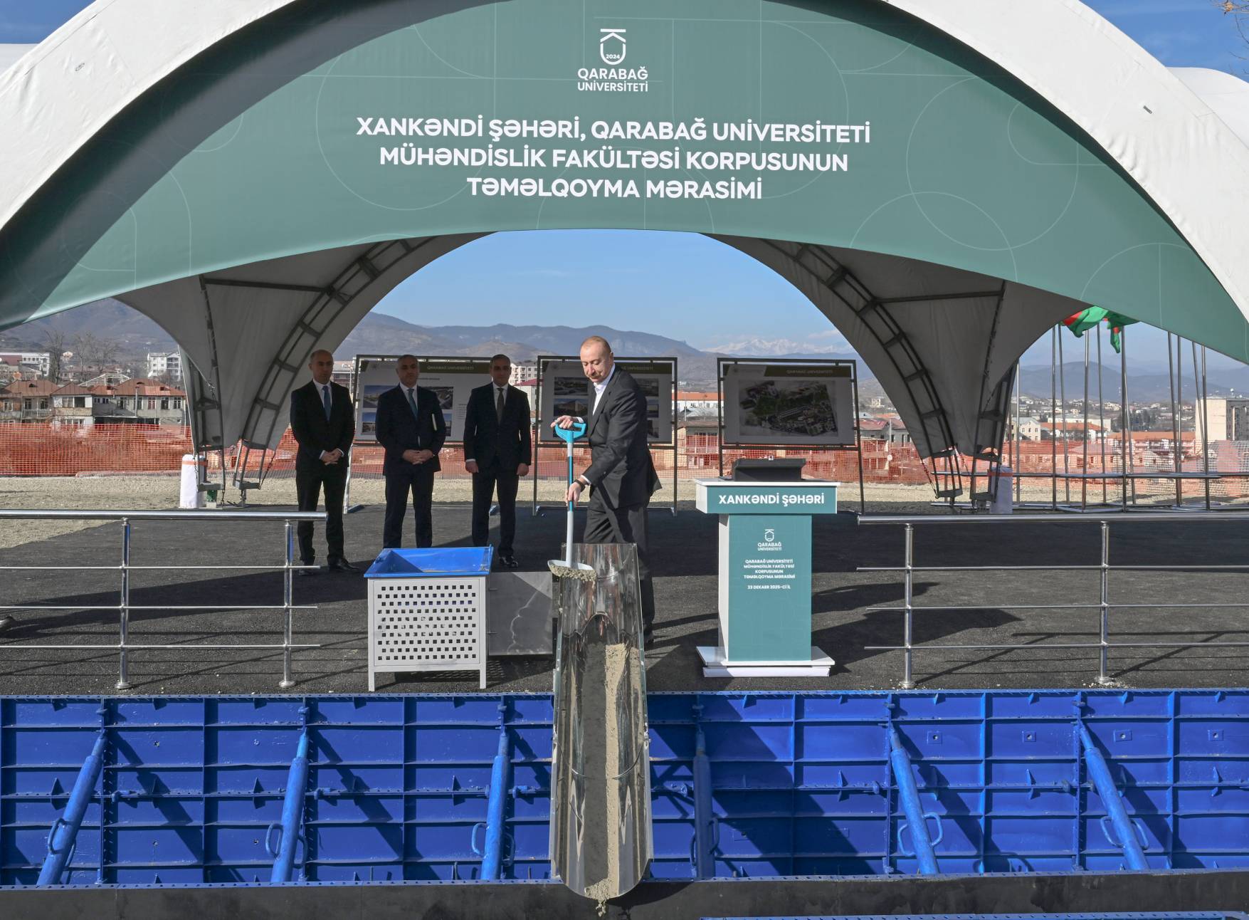 President Ilham Aliyev laying foundation of Engineering Faculty.