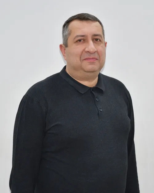 Eldar İsababayev